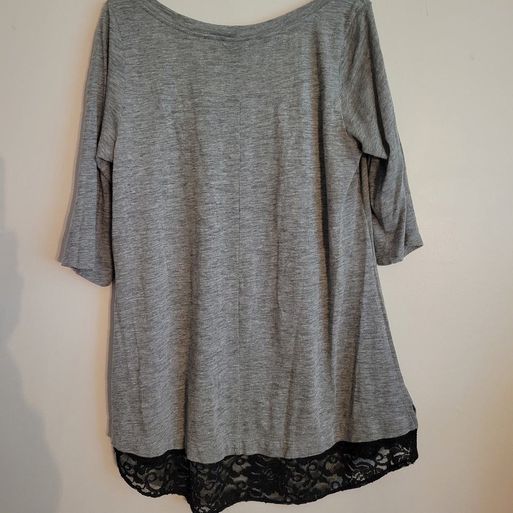 Torrid Rebels & Rose's Tee - Picture 3 of 3